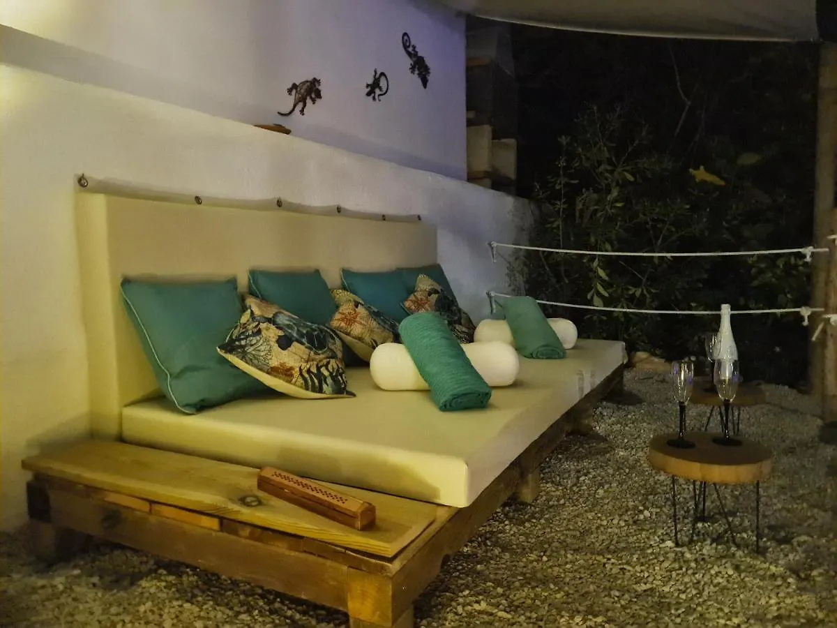 Private Villa Mit Eigenem Pool Unter Palmen Cala Llena Španělsko
