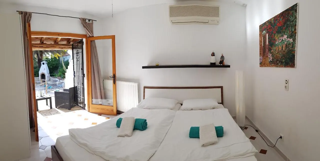 Holiday home Private Villa Mit Eigenem Pool Unter Palmen Cala Llenya
